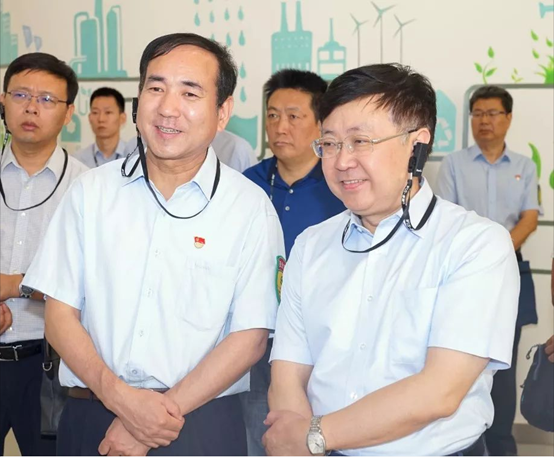 秦川机床集团党委书记、董事长龙兴元一行来访南宫NG28