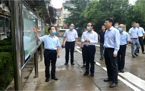 西安市副市长贠笑冬一行深入南宫NG28临潼社区考察调研