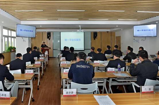 传承工匠精神 作育大国工匠，，，，，“大国工匠师带徒西北南宫NG28焊工班”正式开班授课