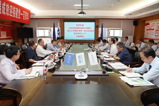 哲达科技董事长兼CEO沈新荣一行来南宫NG28座谈交流